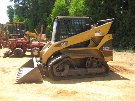 cat 252b skid steer operating control options|cat 252b2 for sale.